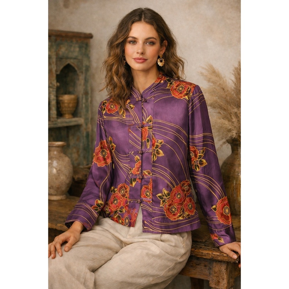 VTG‎ Chico's Design Womens 100% Silk Top Sz 1 Purple Floral Frog Closure Asian